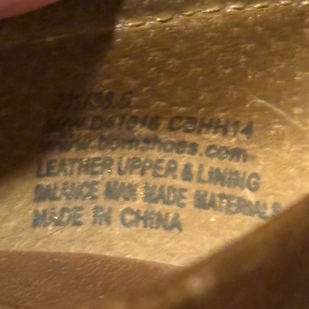 Born Lissette Brown Leather Flats with Kiltie Fringe Size 7.5 - Picture 9 of 10